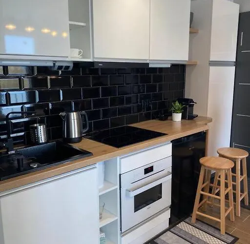 Nowoczesny Przy Ul Plazowej,